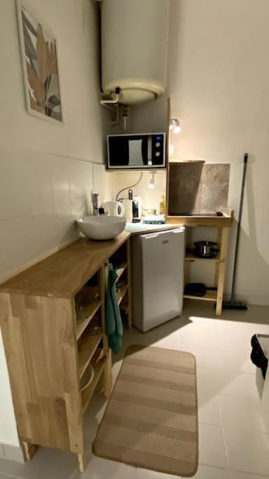 Avec Patio Privatif A 5 Min A Pied De La Appartement Nice