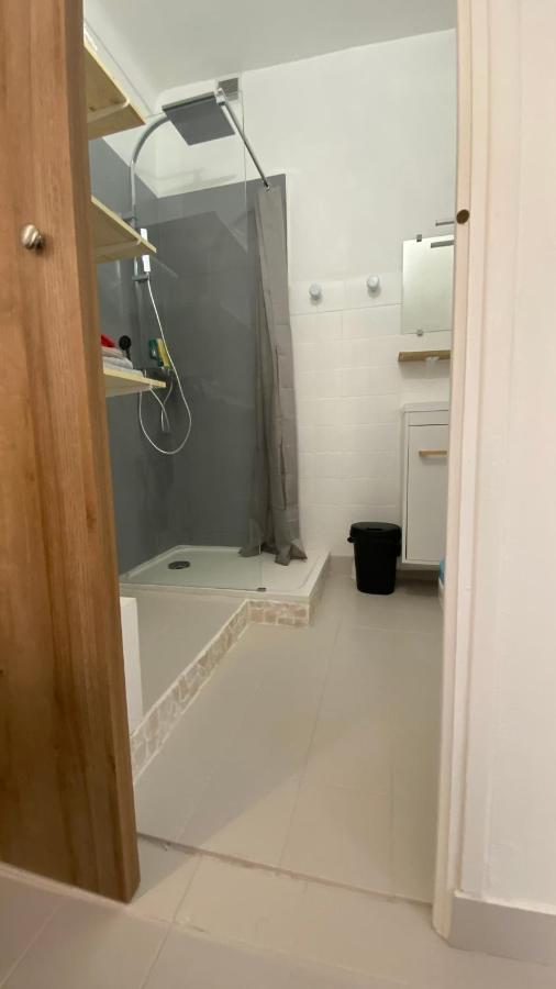 Avec Patio Privatif A 5 Min A Pied De La